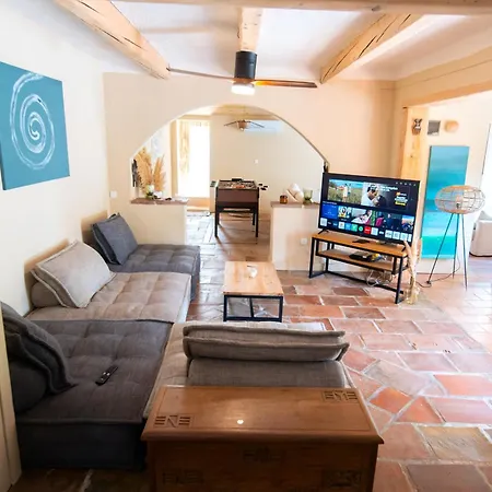 Batisse De Vacance Cadre Exceptionnel Fréjus